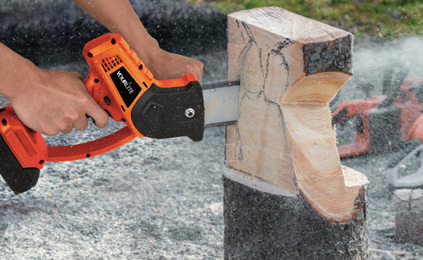 Use A Chain Saw Correctly.